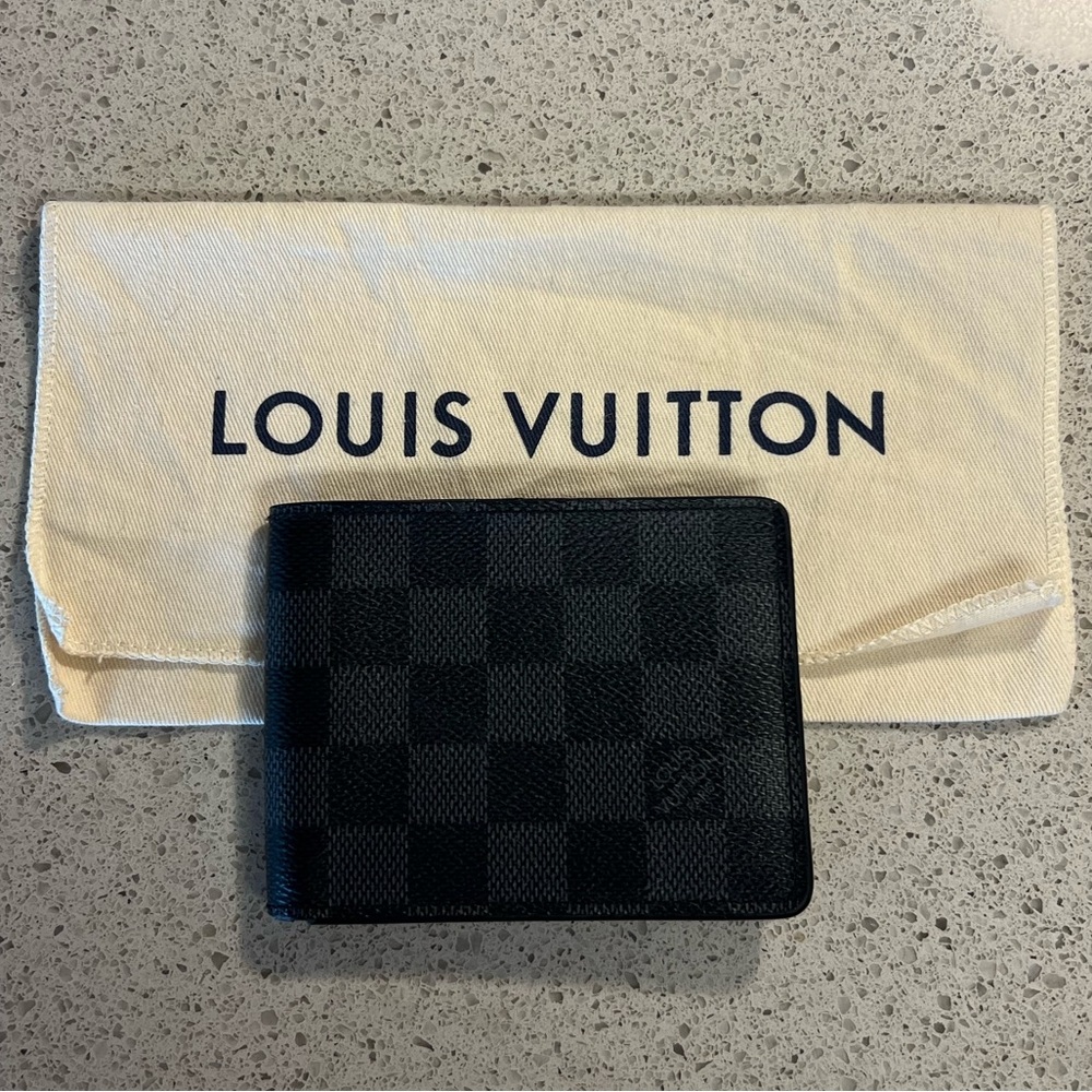 LOUIS VUITTON Slender Wallet in Damier Graphite - 💯 AUTHENTIC - N63261